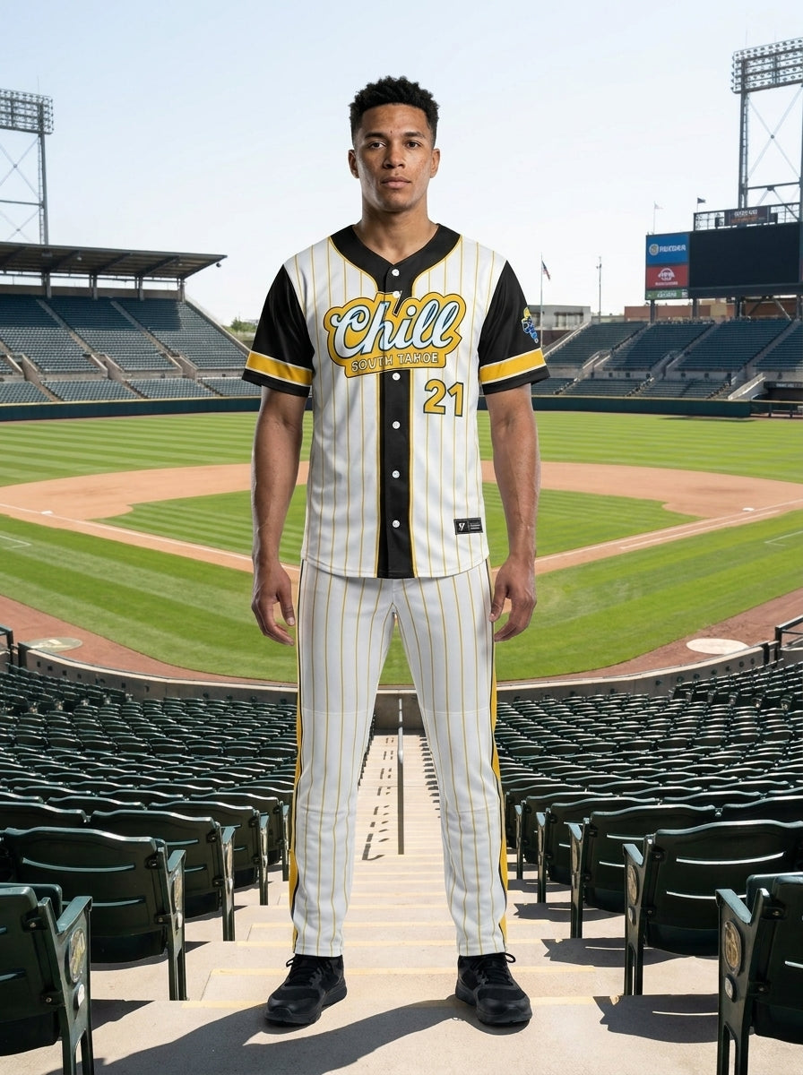 The Perfect Fit: Custom Baseball Jerseys & Open-Bottom Pants